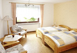 Schlafzimmer mit Kork Boden